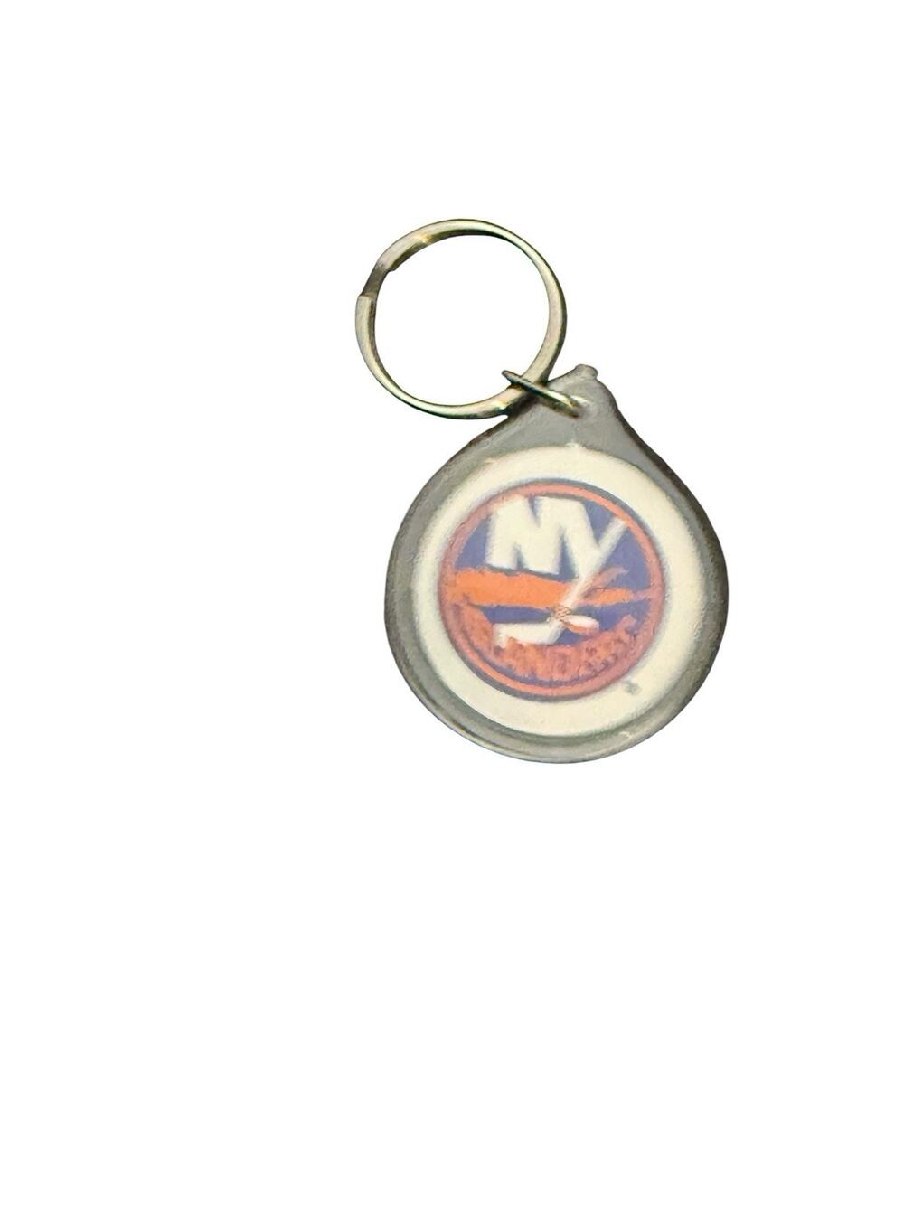 New York Islanders Hockey Team Logo NHL Keychain Sports National League White